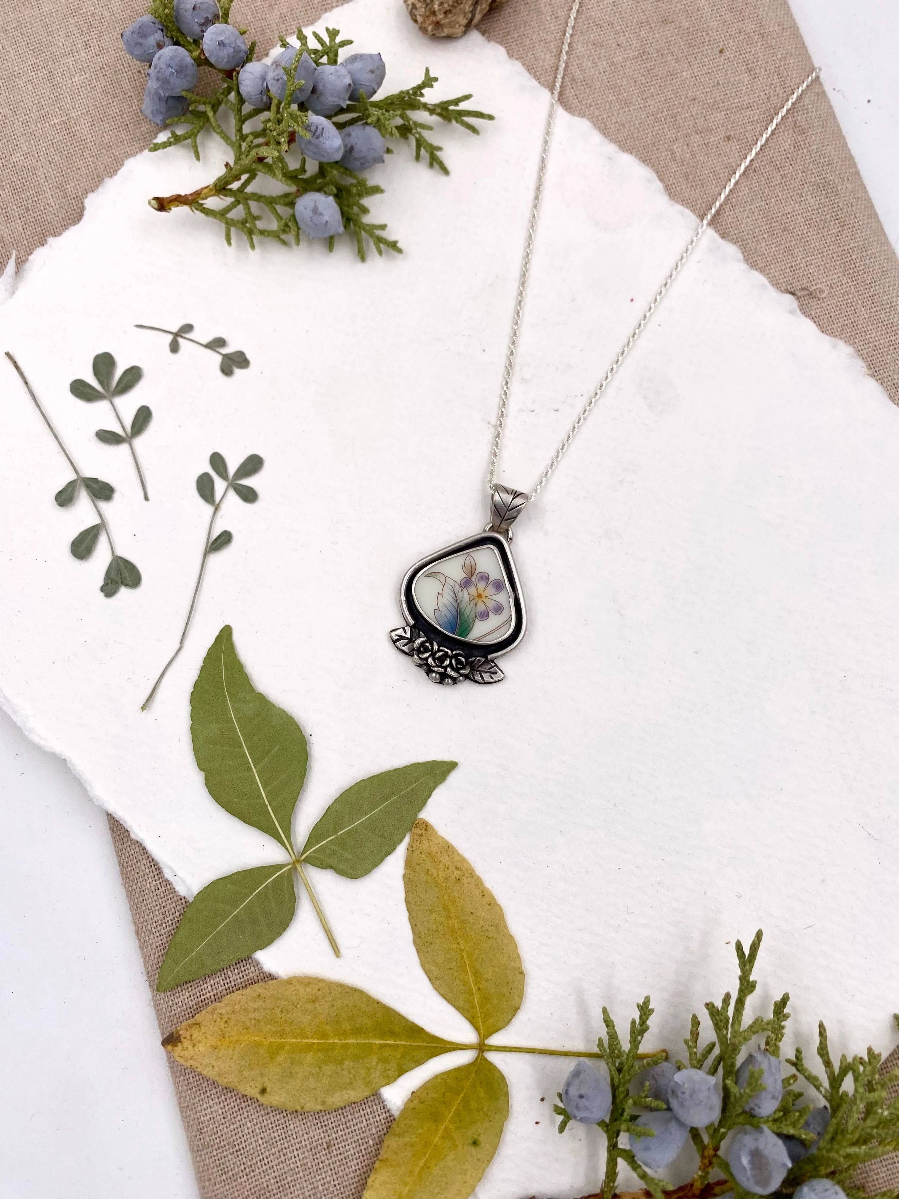 Pastel Flora Pendant