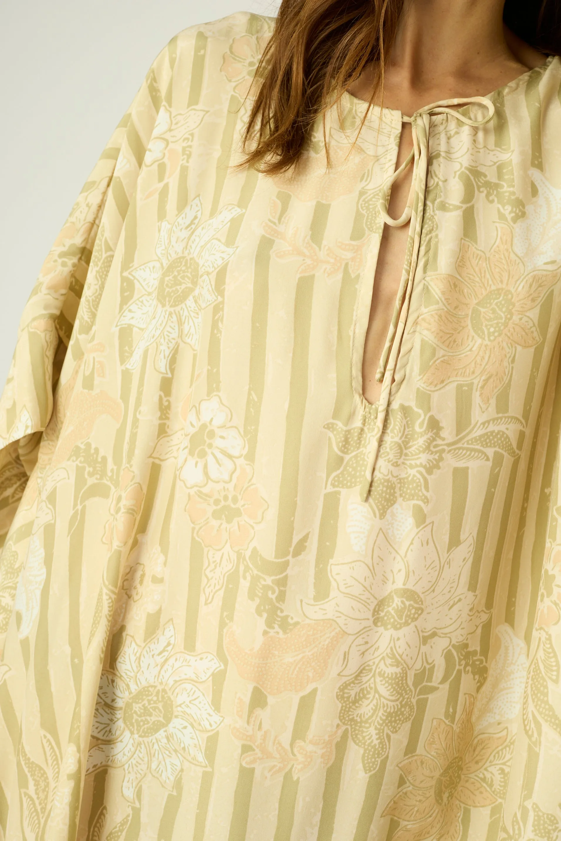 PAULINA CAFTAN
