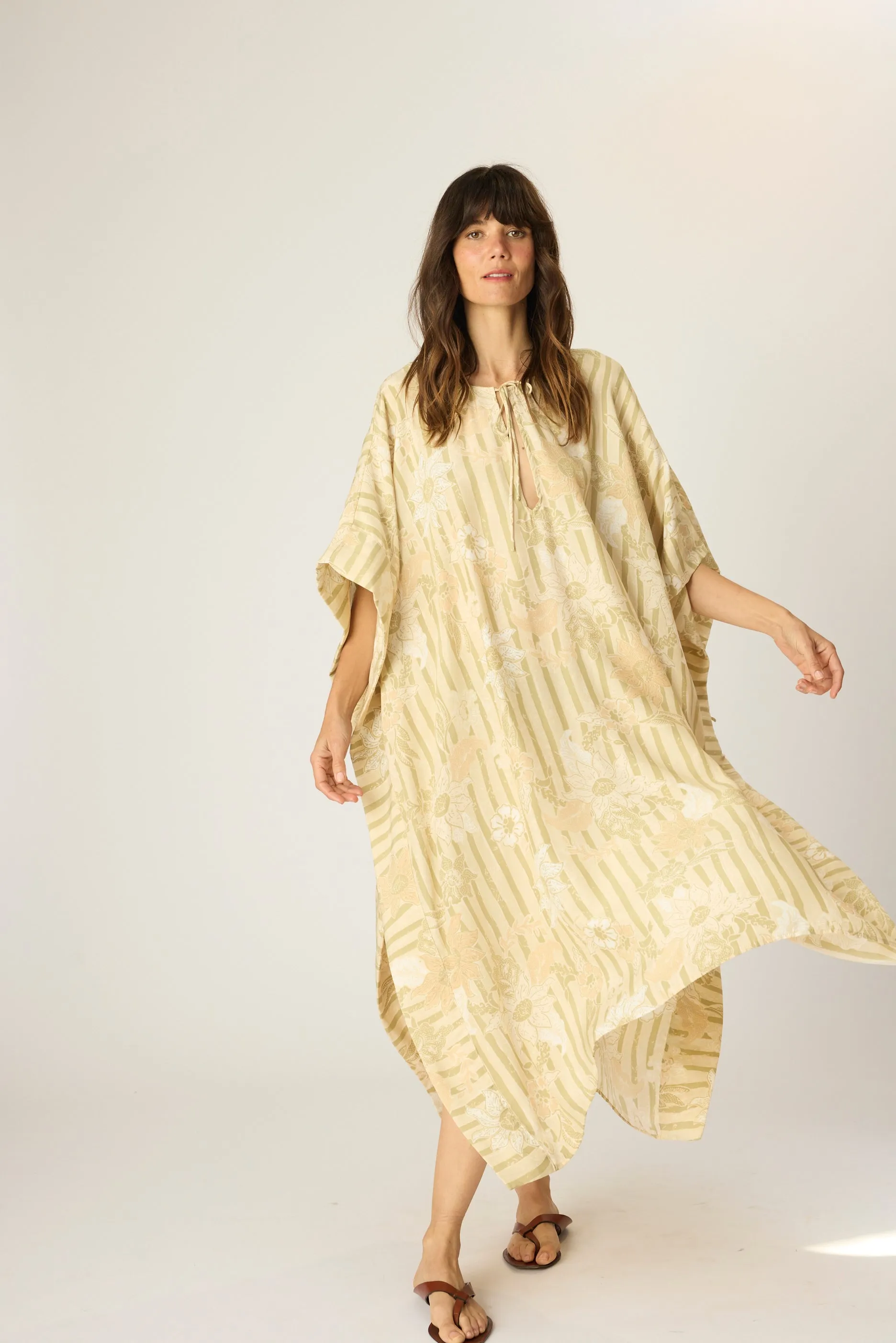PAULINA CAFTAN