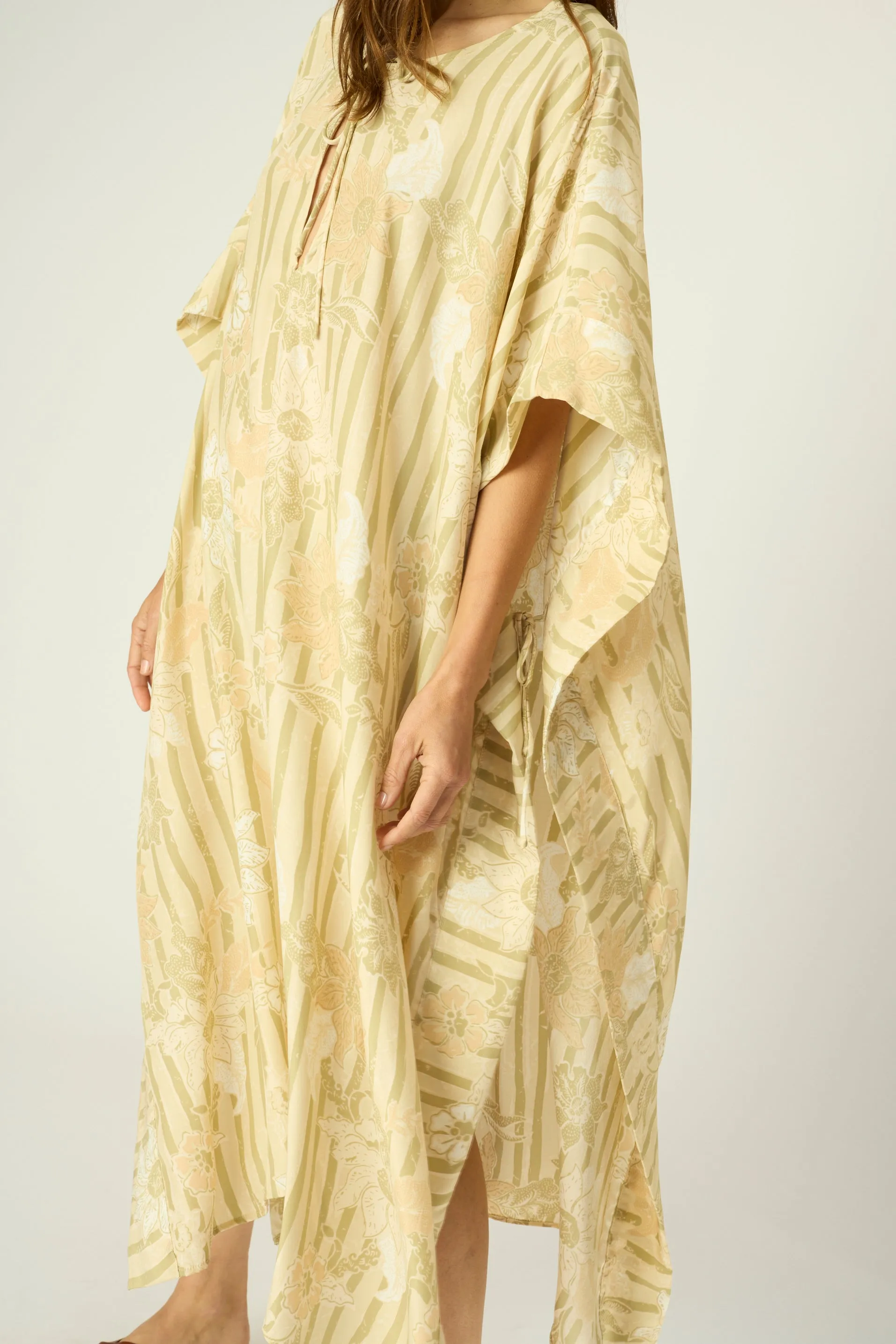 PAULINA CAFTAN