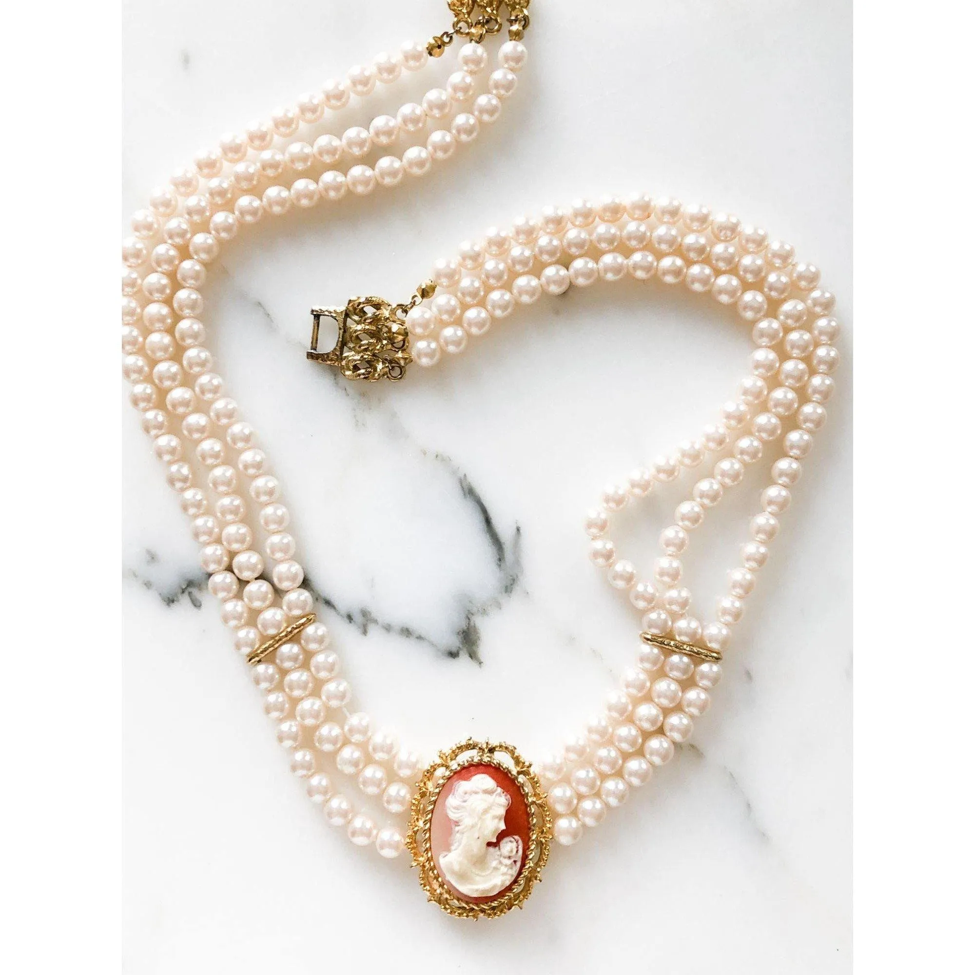 Pearl and Cameo Necklace