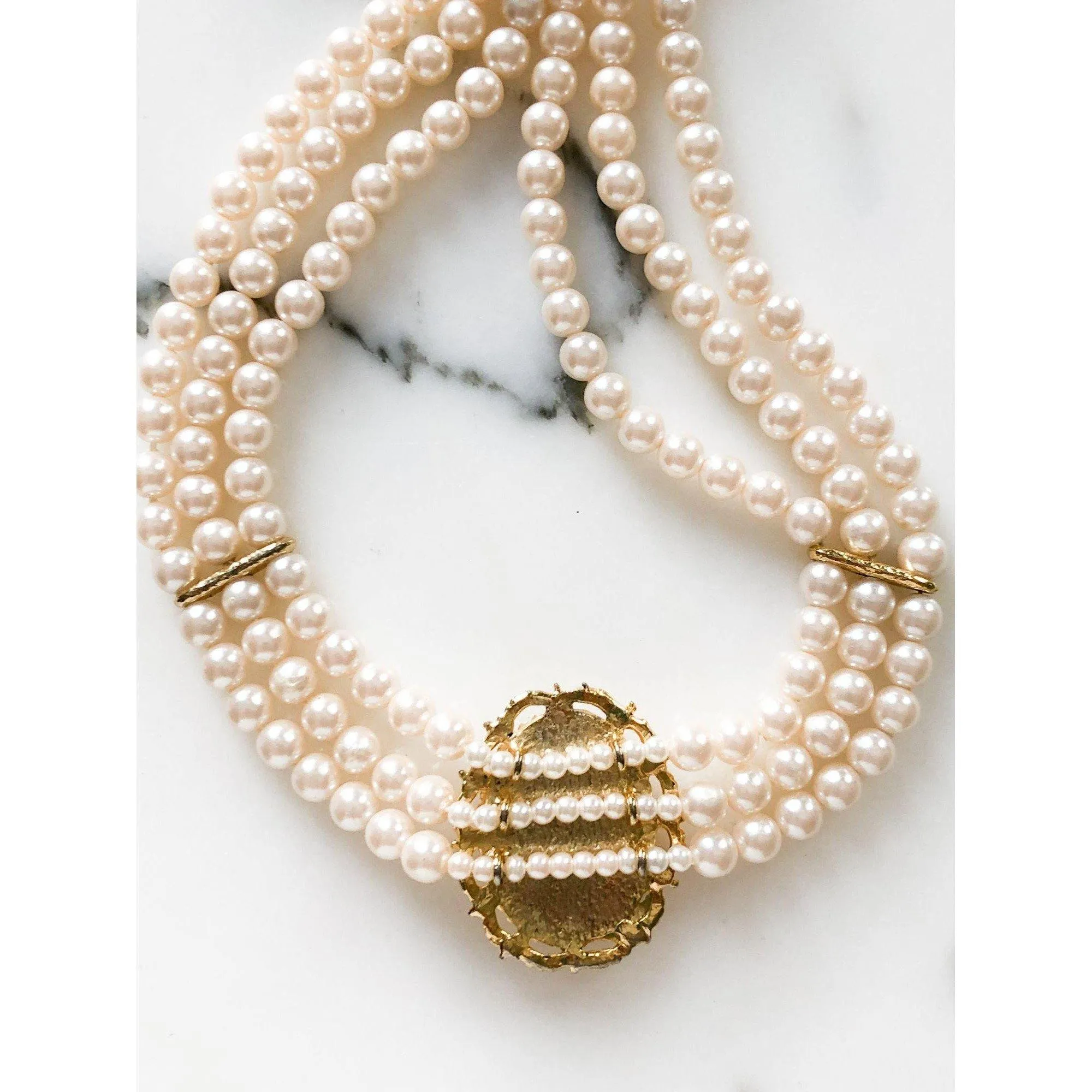 Pearl and Cameo Necklace