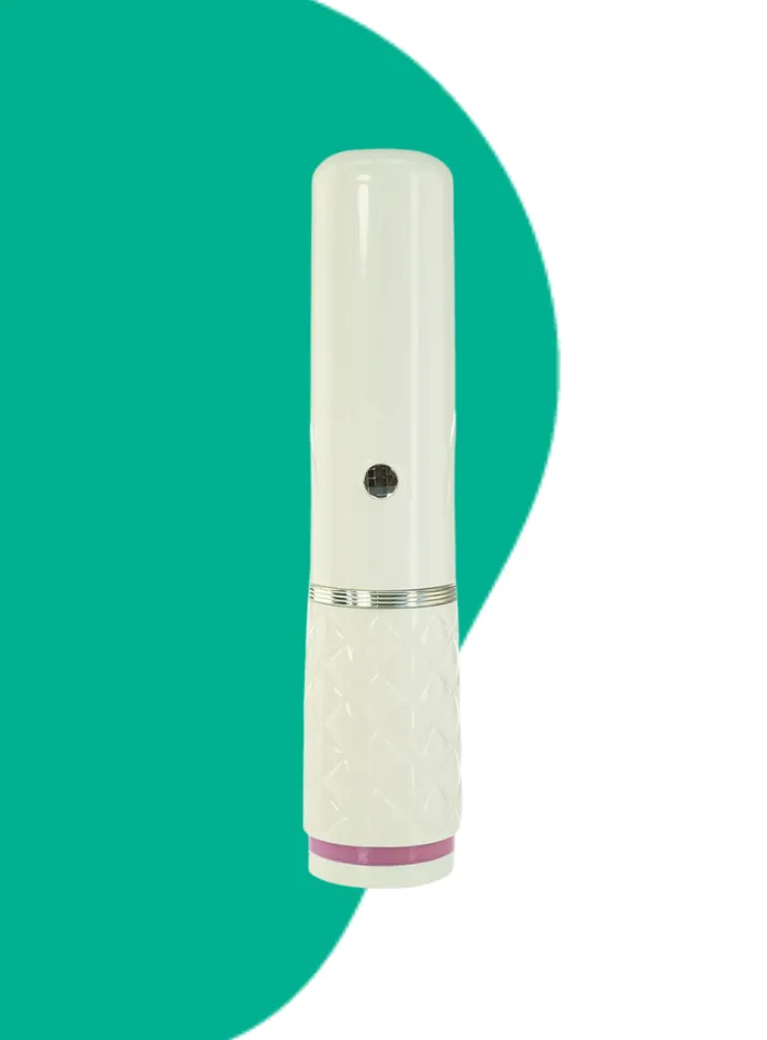 Pillow Talk FEISTY thrusting G-spot vibrator with Swarovski crystal