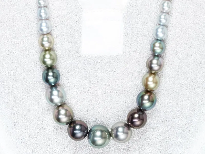 "Night Rain" 80 cm Multi-colored Tahiti and Akoya Pearl Necklace