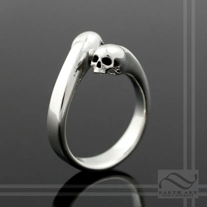 Skulls - Adjustable Sterling Silver Bypass ring - Gothic skull design open ring