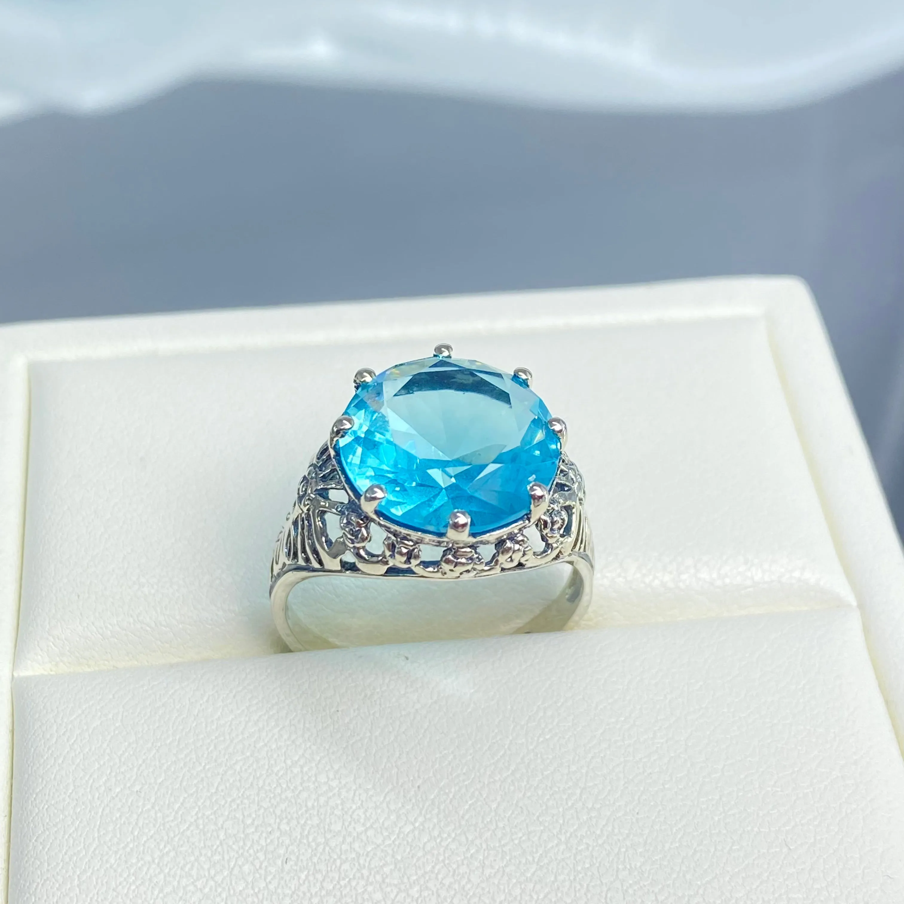 Sky Blue Aquamarine Ring, Size 9, Round Gem, Silver Crown Filigree Victorian Jewelry, D08 - Ready to Ship
