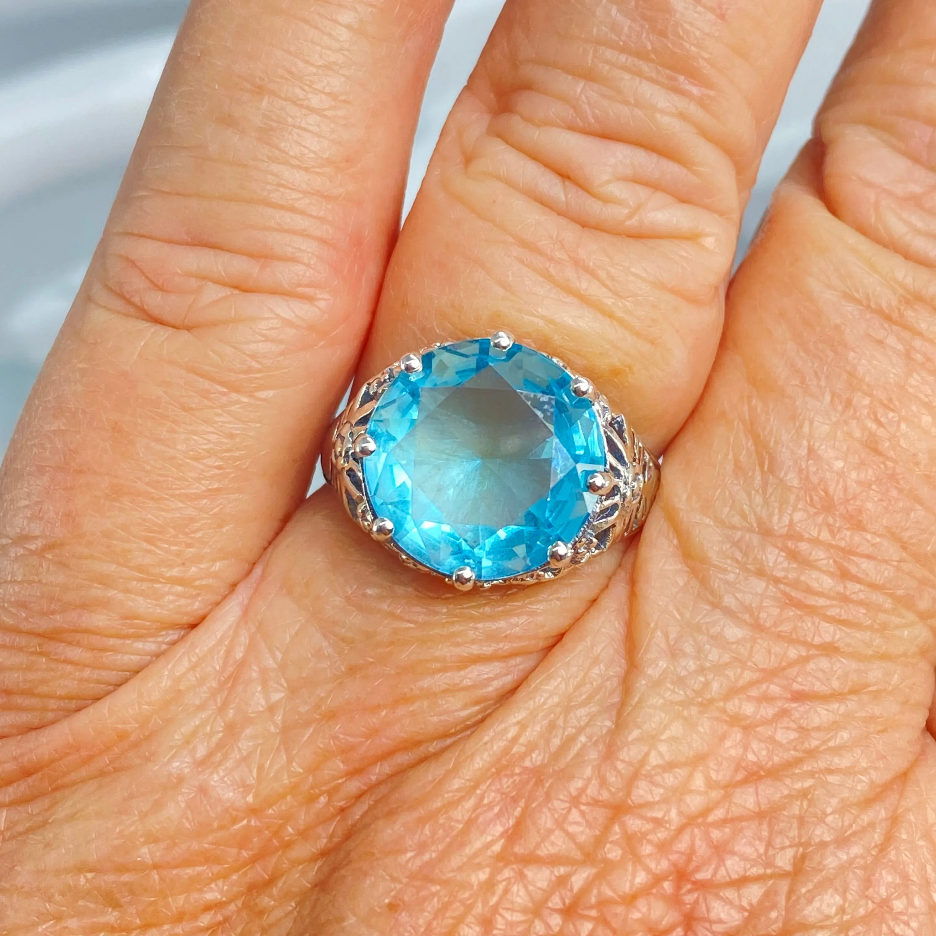Sky Blue Aquamarine Ring, Size 9, Round Gem, Silver Crown Filigree Victorian Jewelry, D08 - Ready to Ship
