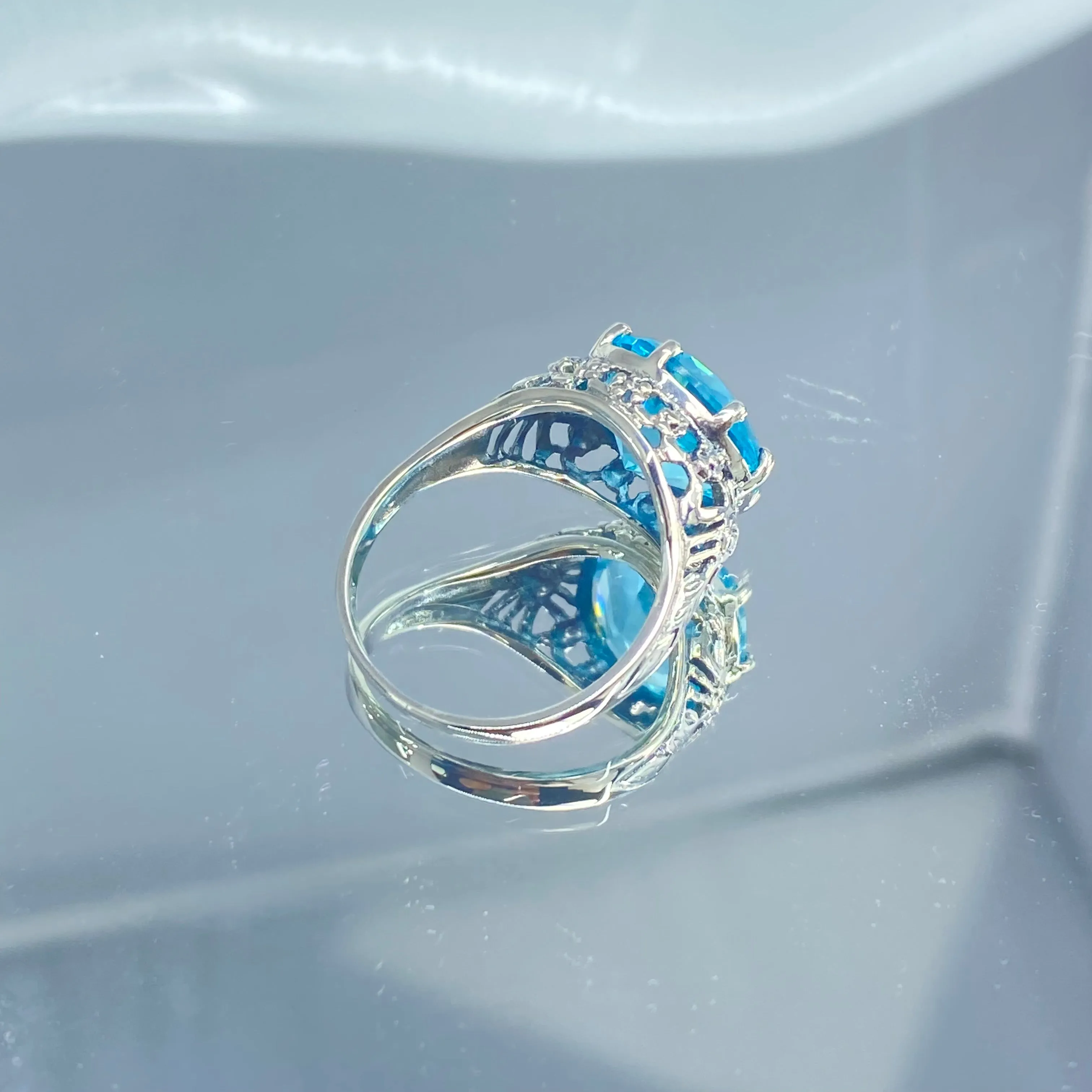 Sky Blue Aquamarine Ring, Size 9, Round Gem, Silver Crown Filigree Victorian Jewelry, D08 - Ready to Ship