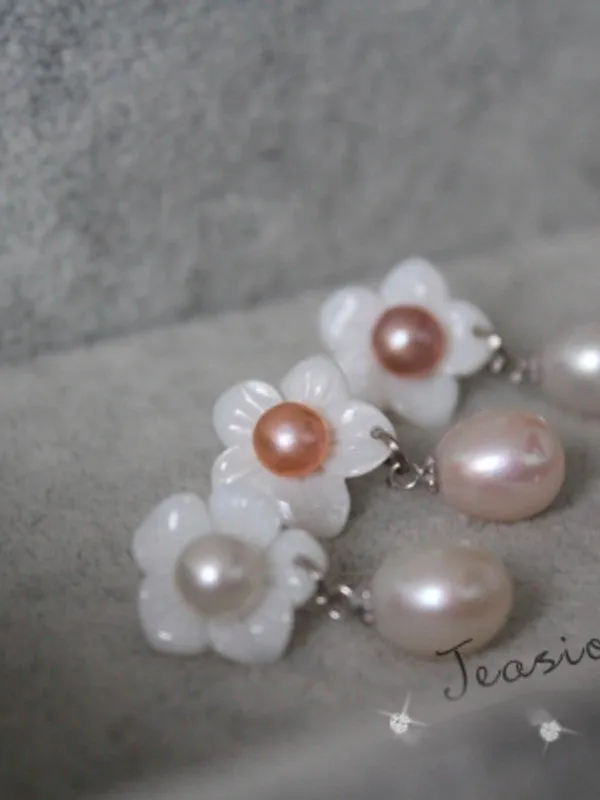 spring flower stud pearl earrings