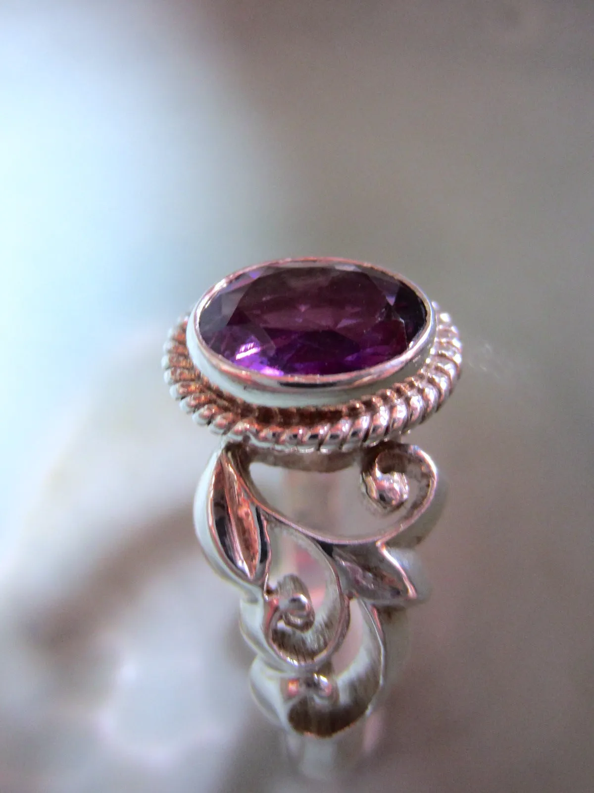 Stunning Handcarved Sterling Ring with Faceted Amethyst from Nepal