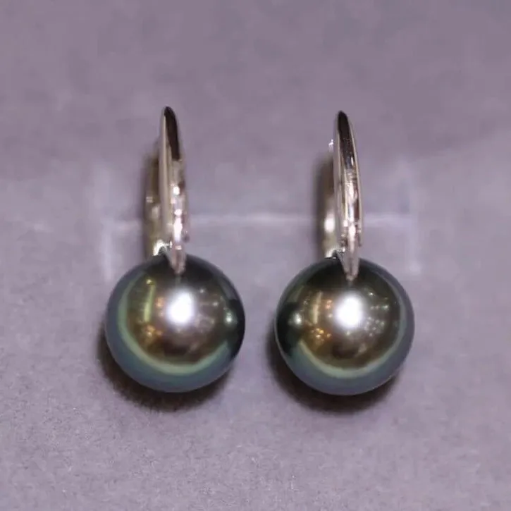 Tahitian Black Pearl Earrings in White Gold - 8.0-9.0 mm