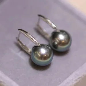 Tahitian Black Pearl Earrings in White Gold - 8.0-9.0 mm