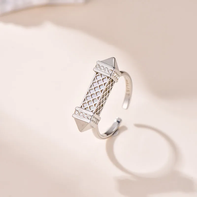 Tassel / Ring Pearl Silver