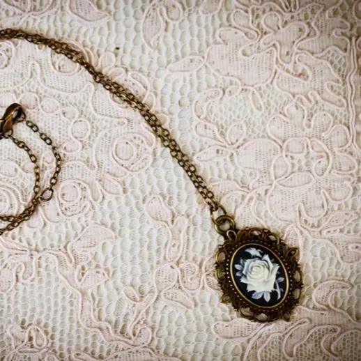 The Belle Rose Cameo Necklace