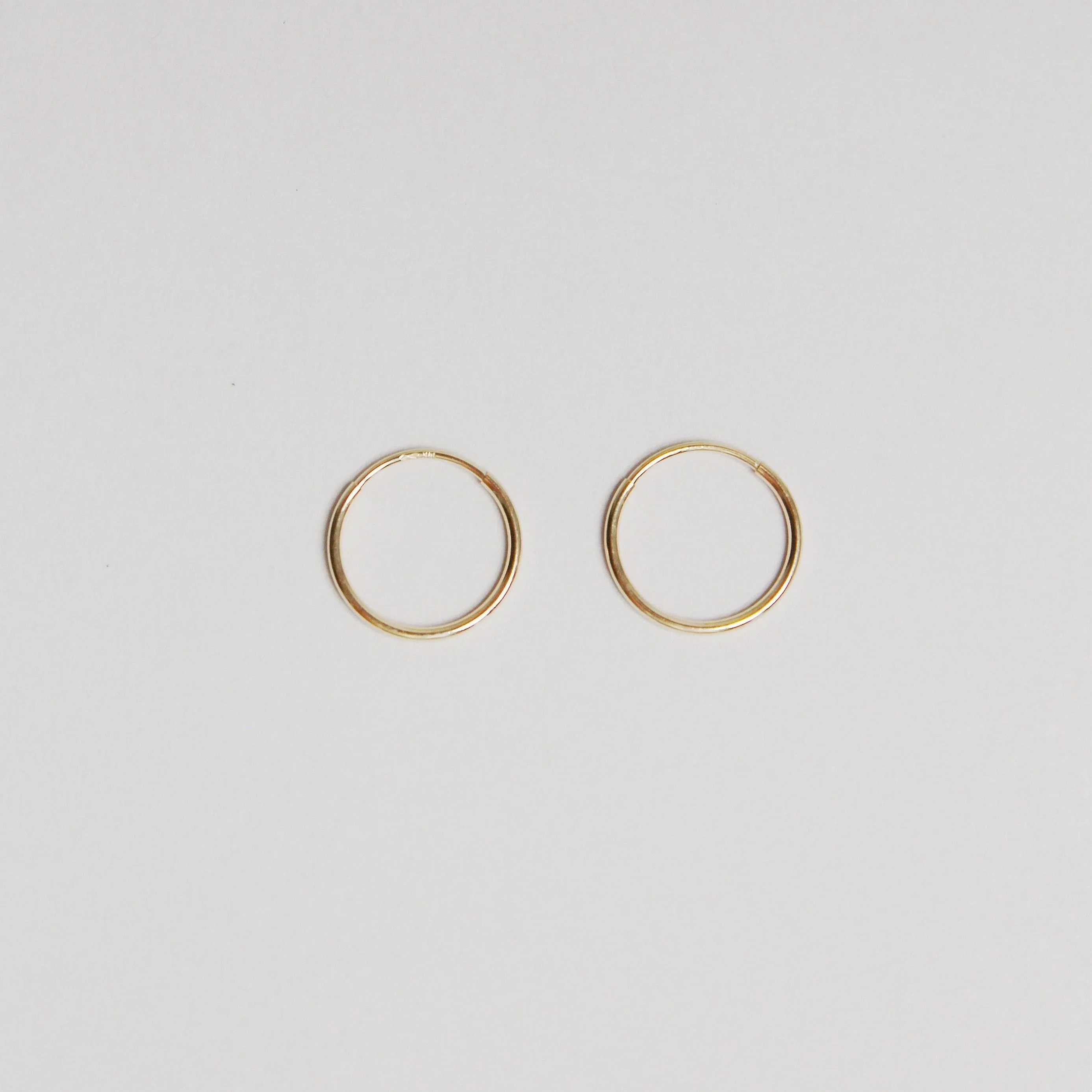 Thin Hoops 12mm