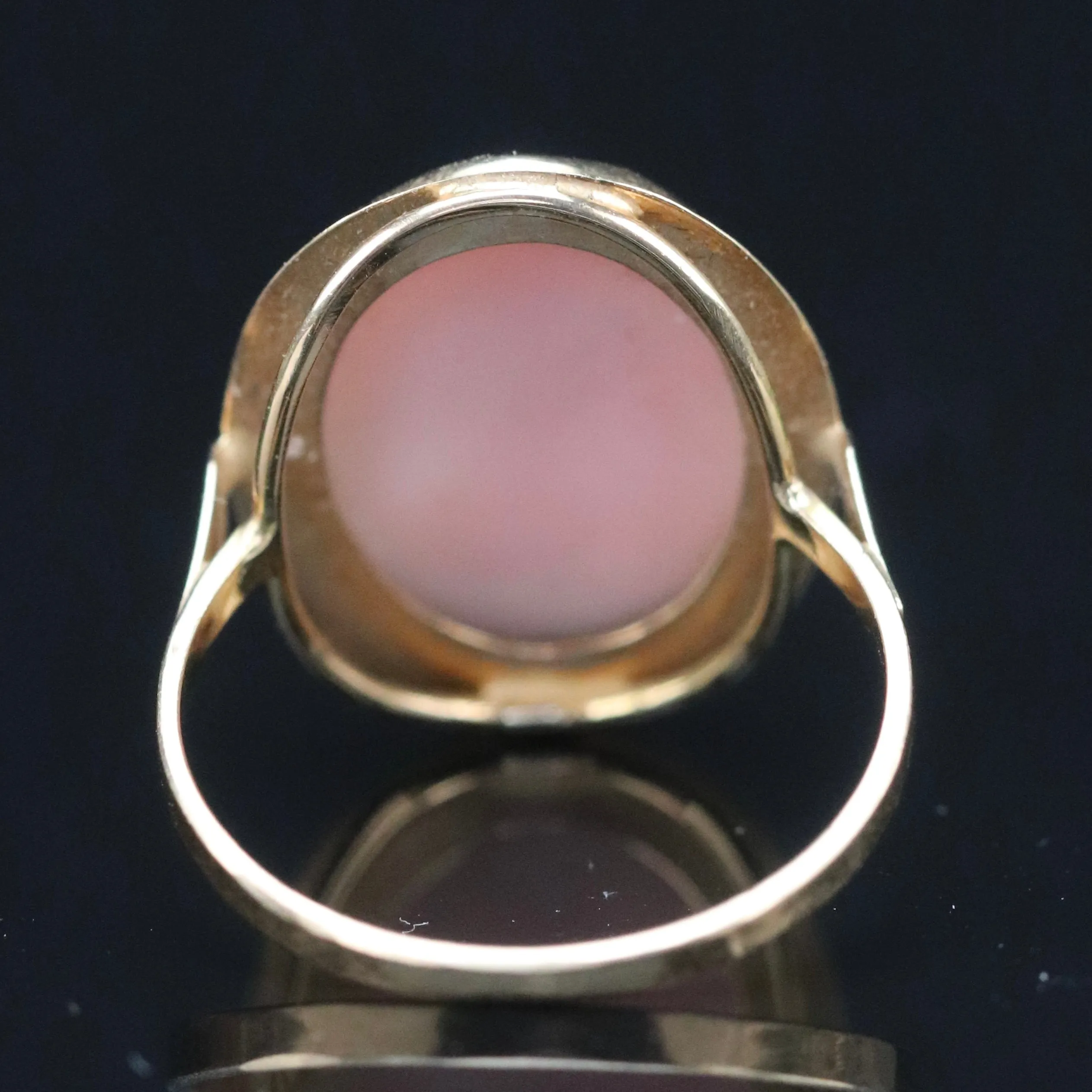 Vintage 14k yellow gold cameo ring