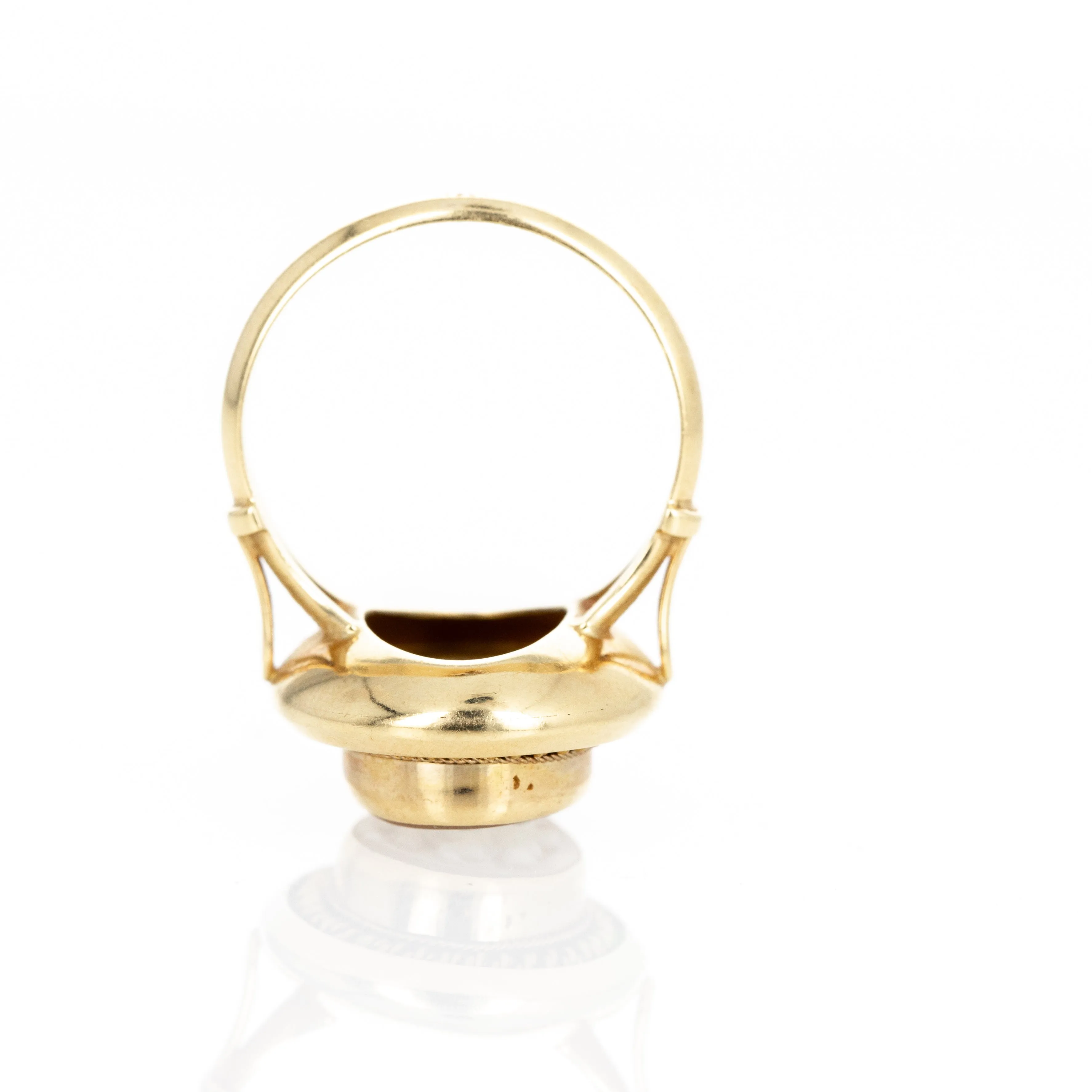 Vintage 18K Yellow Gold ''Three Graces'' Cameo Ring
