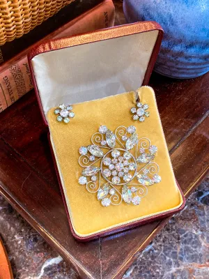 Vintage Clear Rhinestone Filigree Brooch Pendant Screw-On Earring Set Original Box