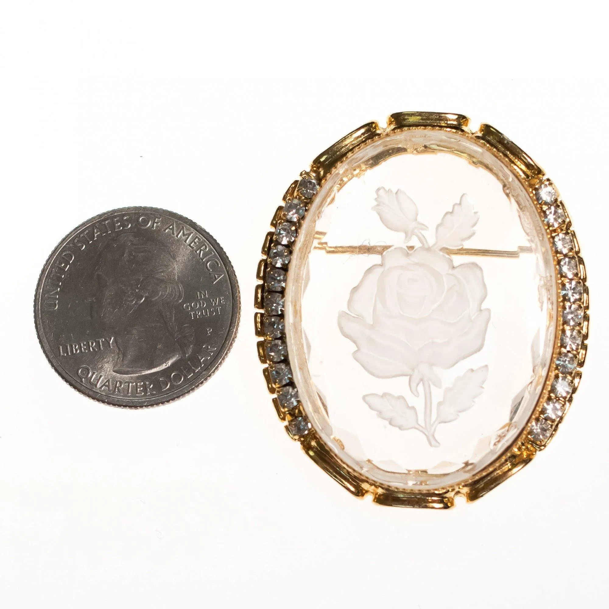 Vintage Etched Floral Cameo Style Brooch