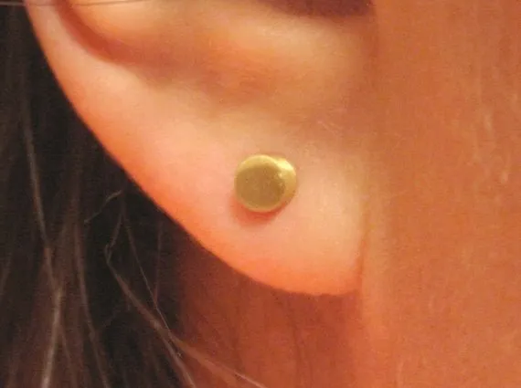 Well-Designed, Contemporary Hand-Made Geometric Circle Stud Earrings - 0023